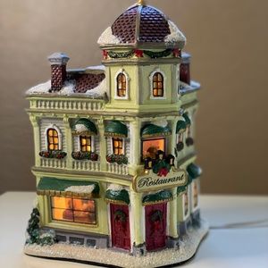 St. Nicholas Square® Village Restaurant